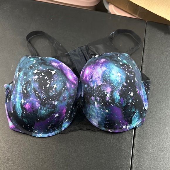 Torrid Galaxy Print Bra - Picture 1 of 9